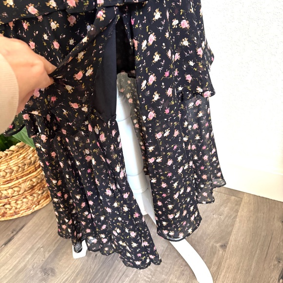 WAYF New Black Floral Tiered Maxi Dress S - Picture 8 of 16